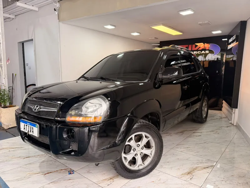 Hyundai Tucson Preto