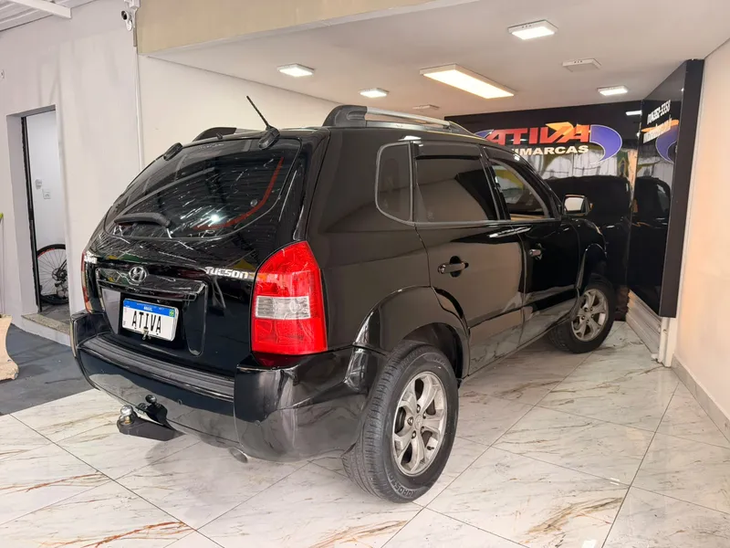 Hyundai Tucson Preto