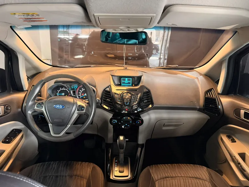 Ford EcoSport Preto