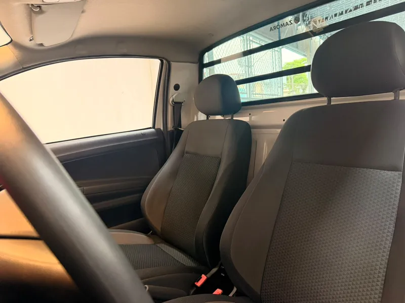Volkswagen Saveiro Branco