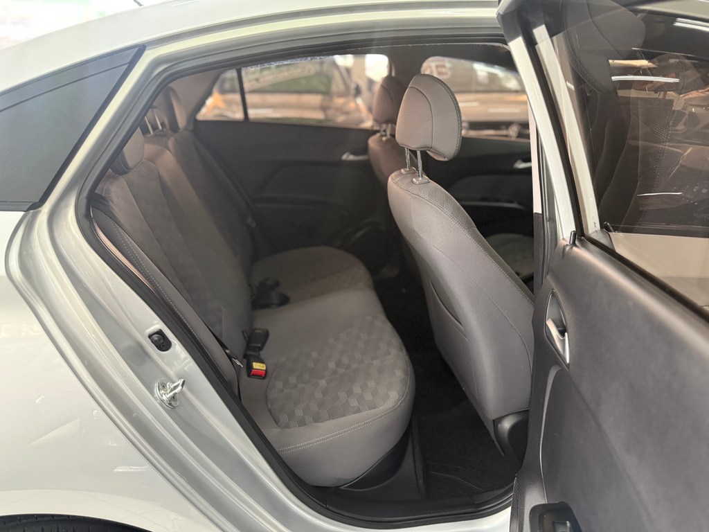 Hyundai HB20S Prata