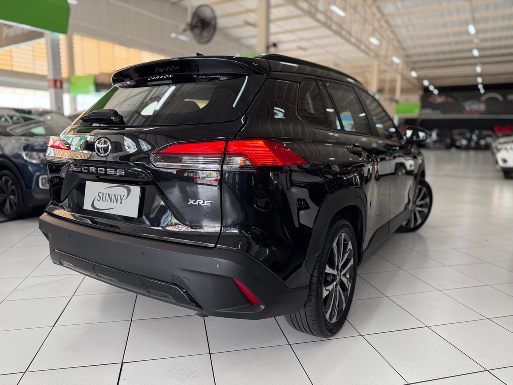 Toyota Corolla Cross Preto