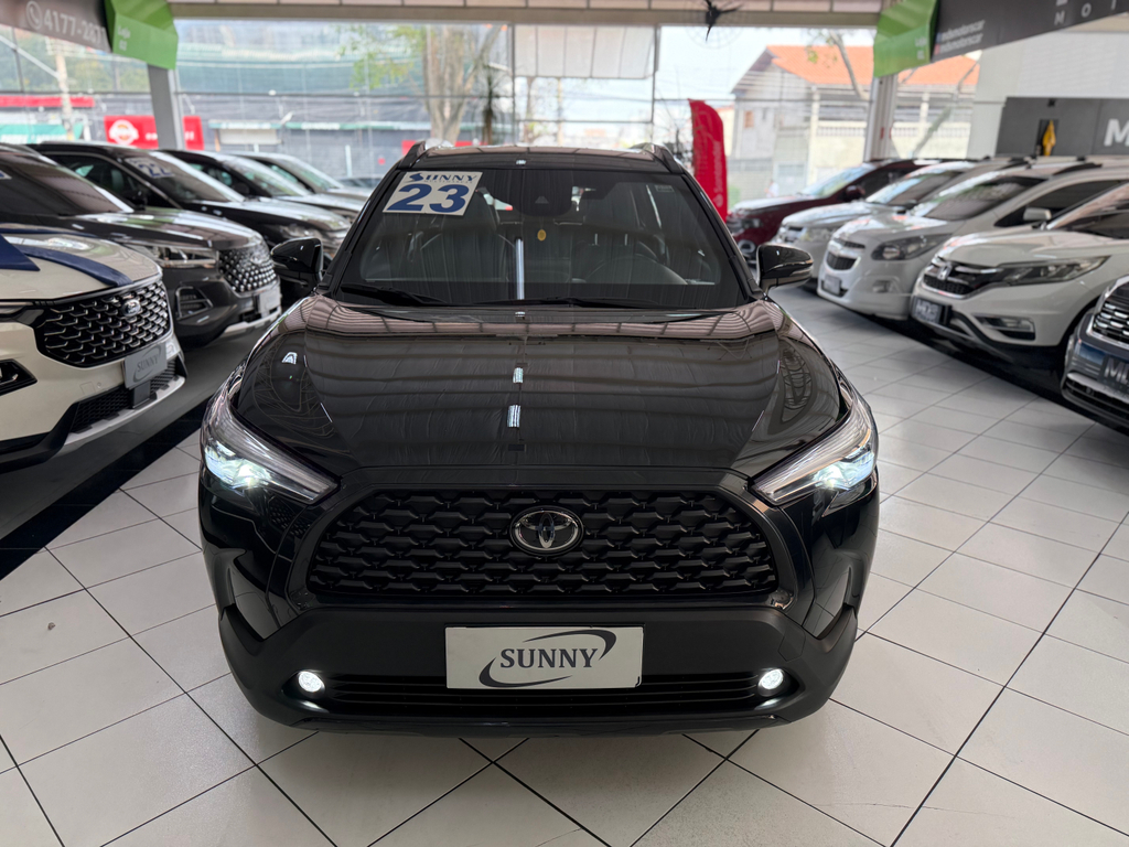 Toyota Corolla Cross Preto
