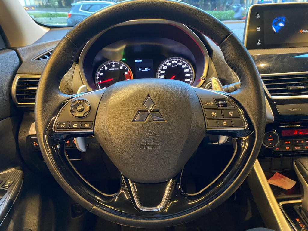 Mitsubishi Eclipse Cross Preto
