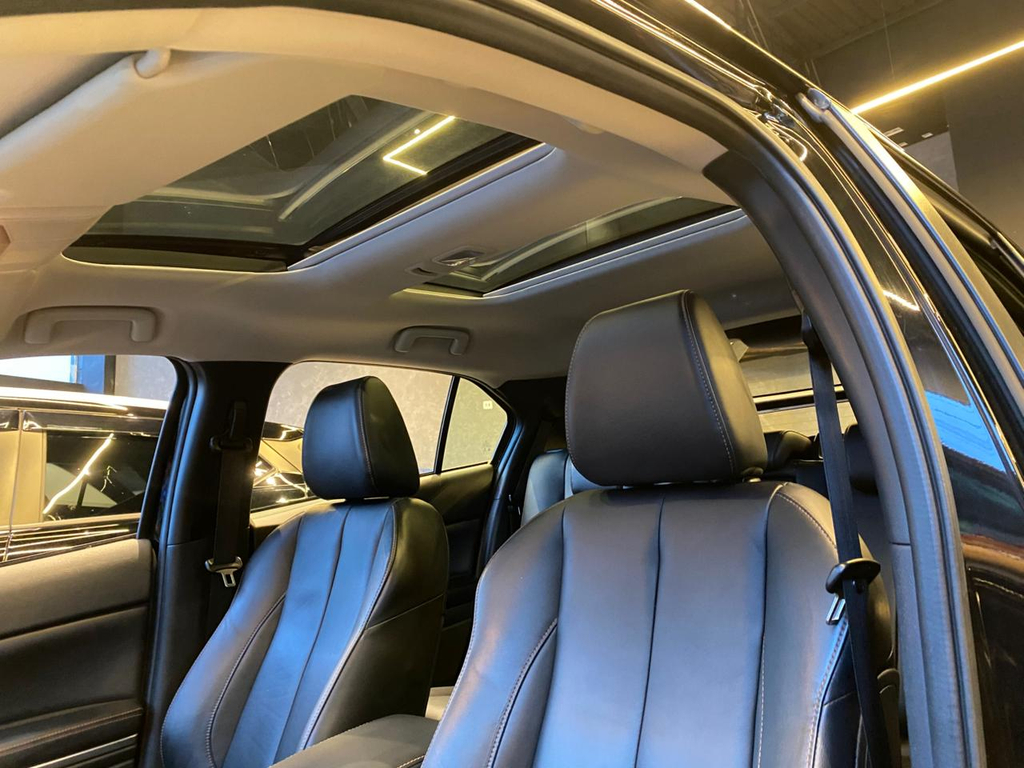 Mitsubishi Eclipse Cross Preto