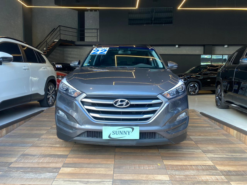 Hyundai Tucson Cinza