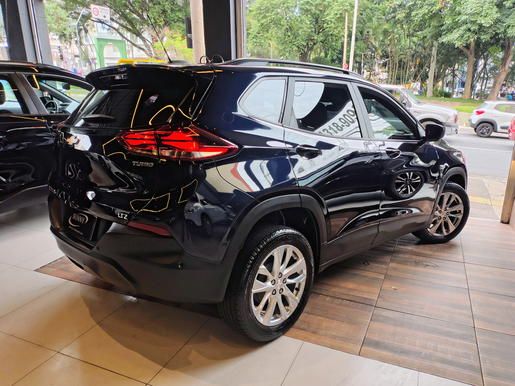 Chevrolet Tracker Azul