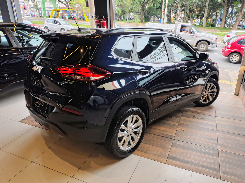 Chevrolet Tracker Azul