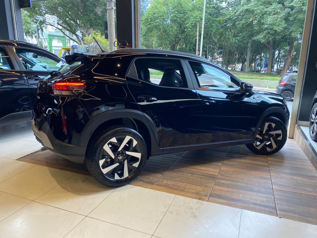 Volkswagen Tera Preto