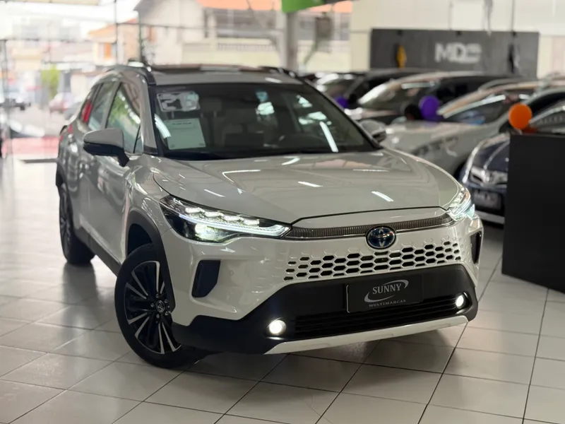 Toyota Corolla Cross Branco