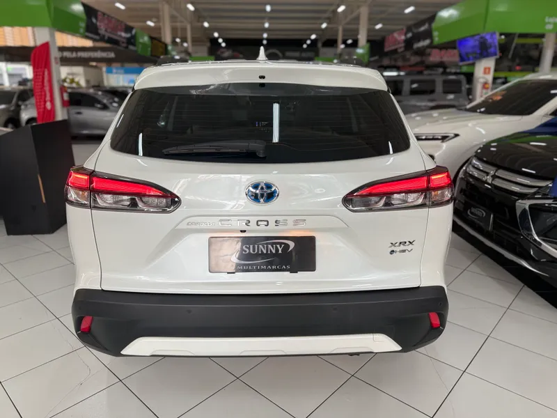 Toyota Corolla Cross Branco