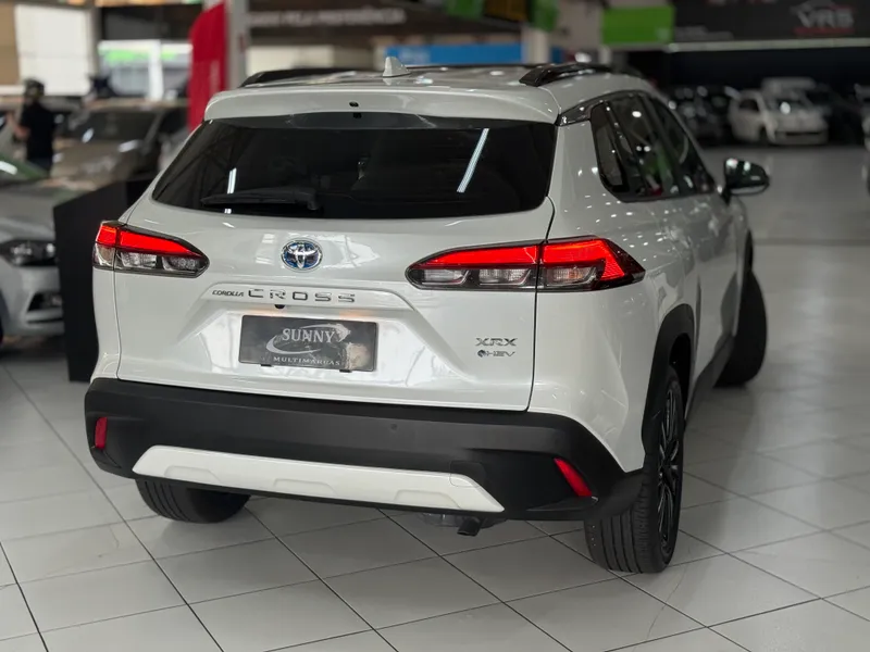 Toyota Corolla Cross Branco