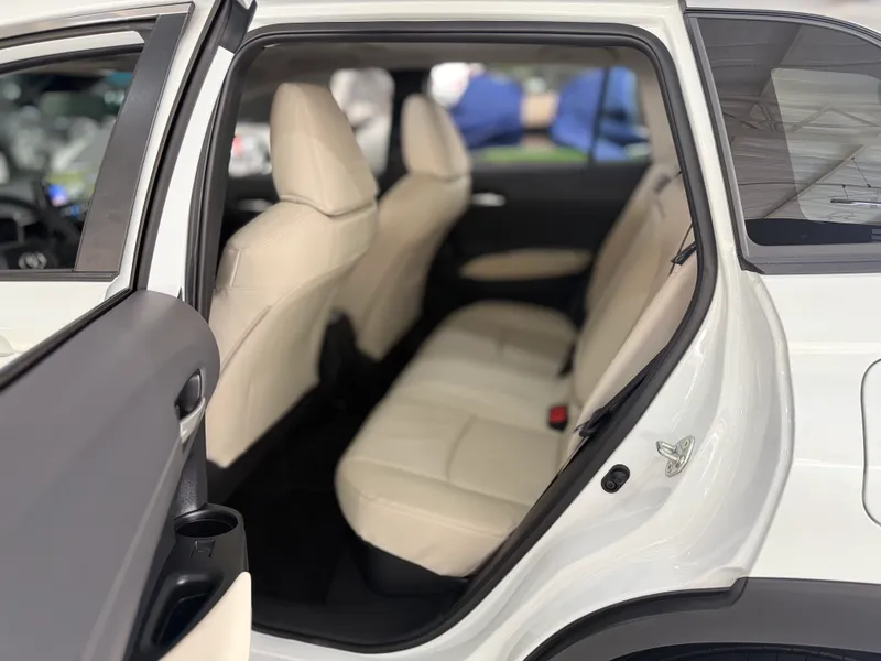 Toyota Corolla Cross Branco