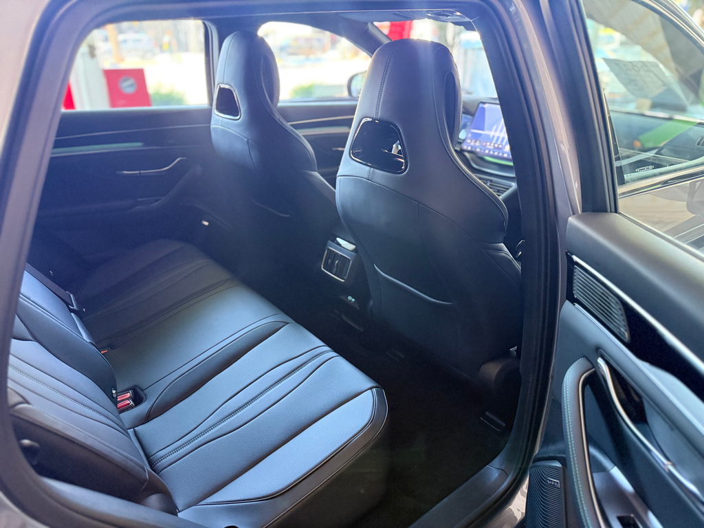 BYD SONG PLUS Cinza