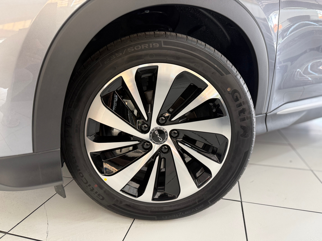 BYD SONG PLUS Cinza