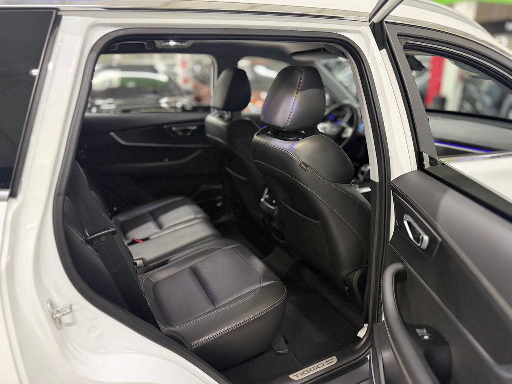 Chery Tiggo 8 Branco