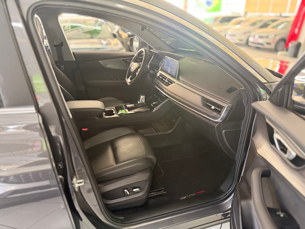 Chery Tiggo 7 Cinza