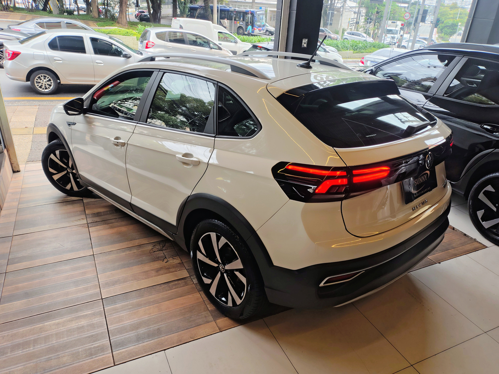 Volkswagen Nivus Branco