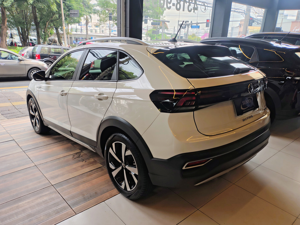 Volkswagen Nivus Branco