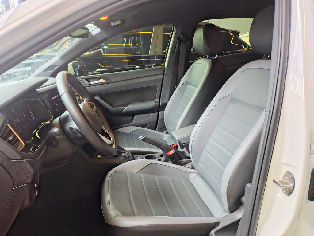 Volkswagen Nivus Branco