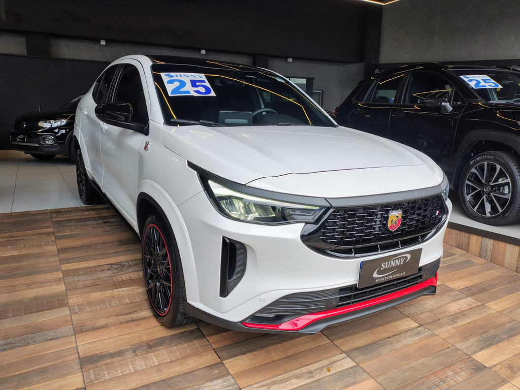 Fiat FASTBACK Branco