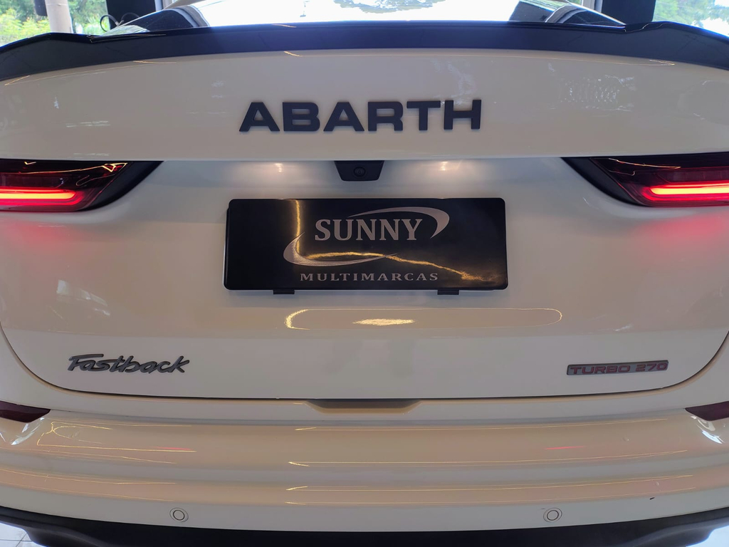 Fiat FASTBACK Branco