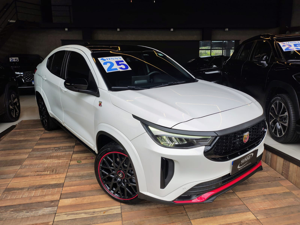 Fiat FASTBACK Branco