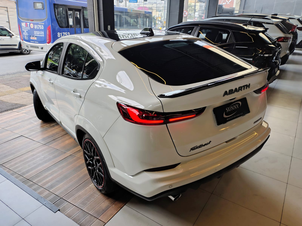 Fiat FASTBACK Branco