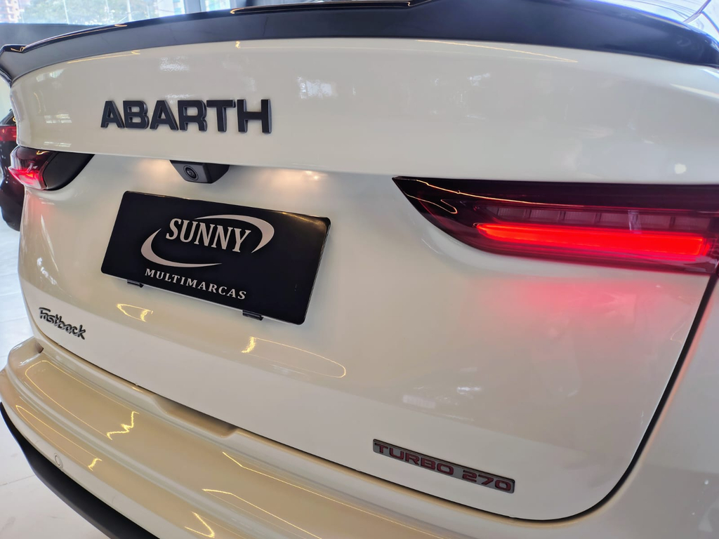 Fiat FASTBACK Branco