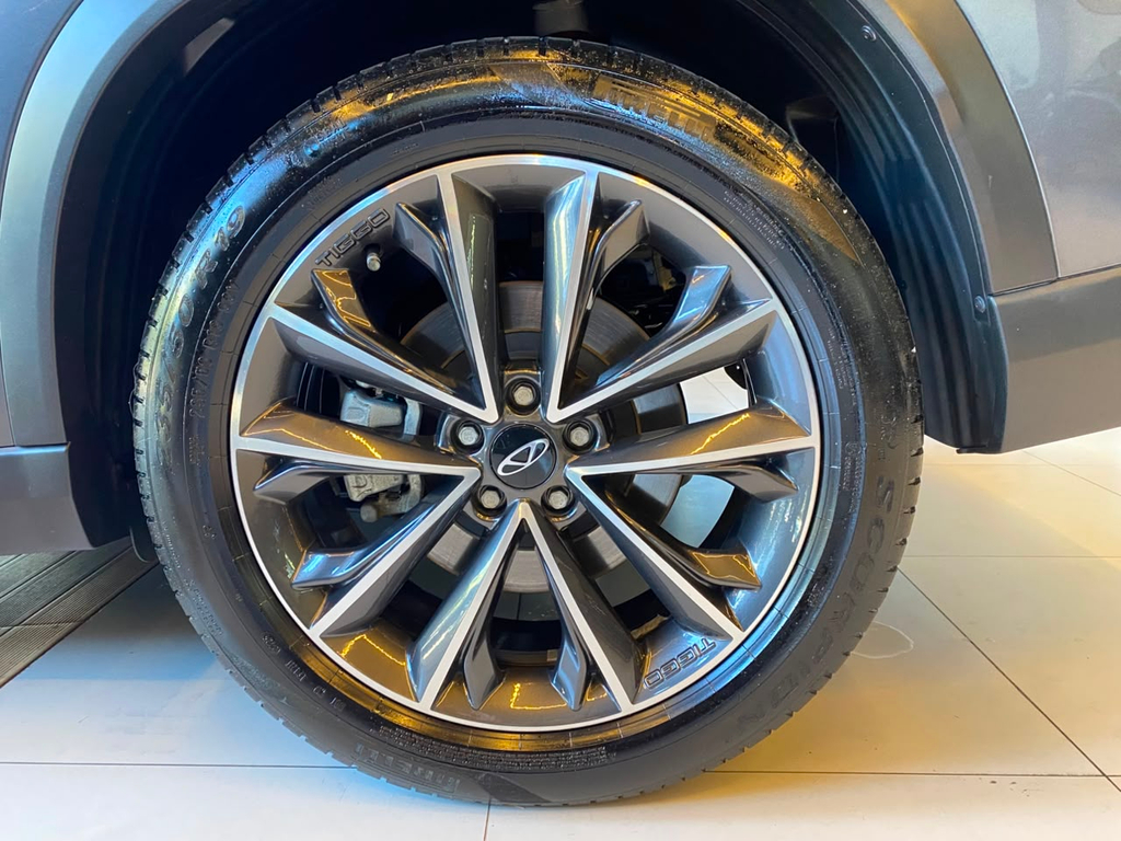 Chery TIGGO 8 PRO Cinza