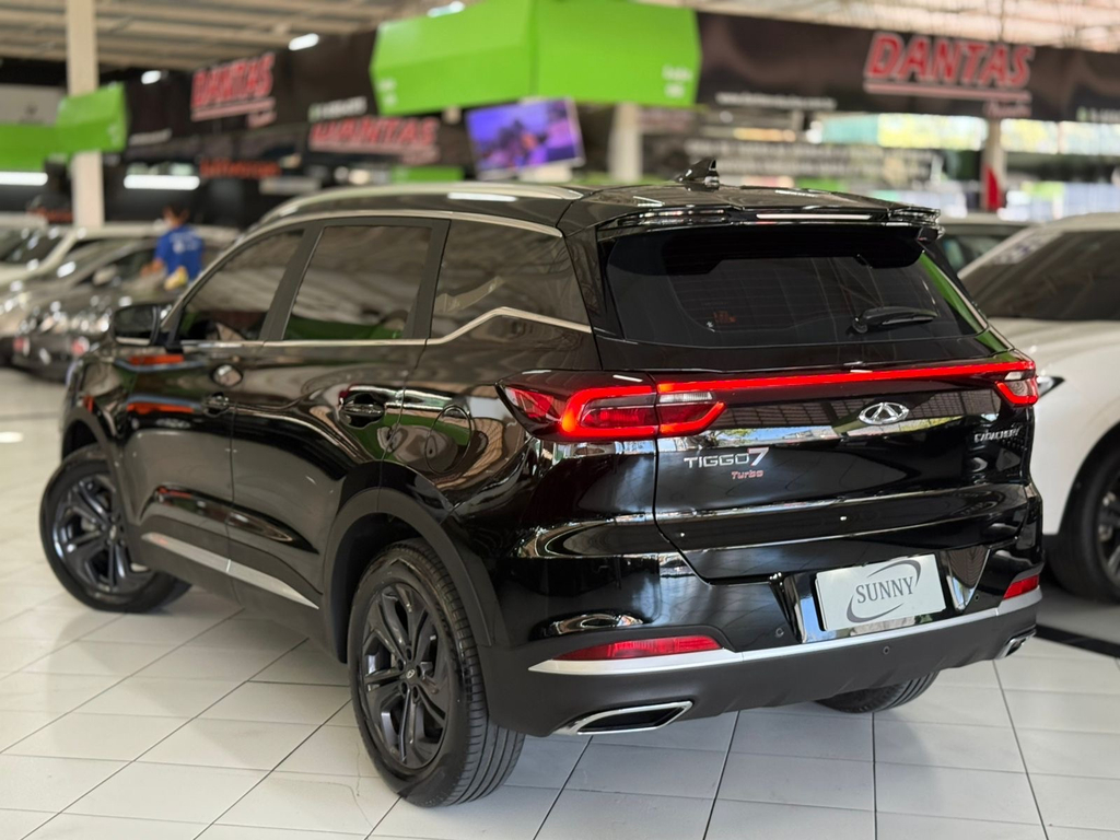 Chery Tiggo 7 Preto
