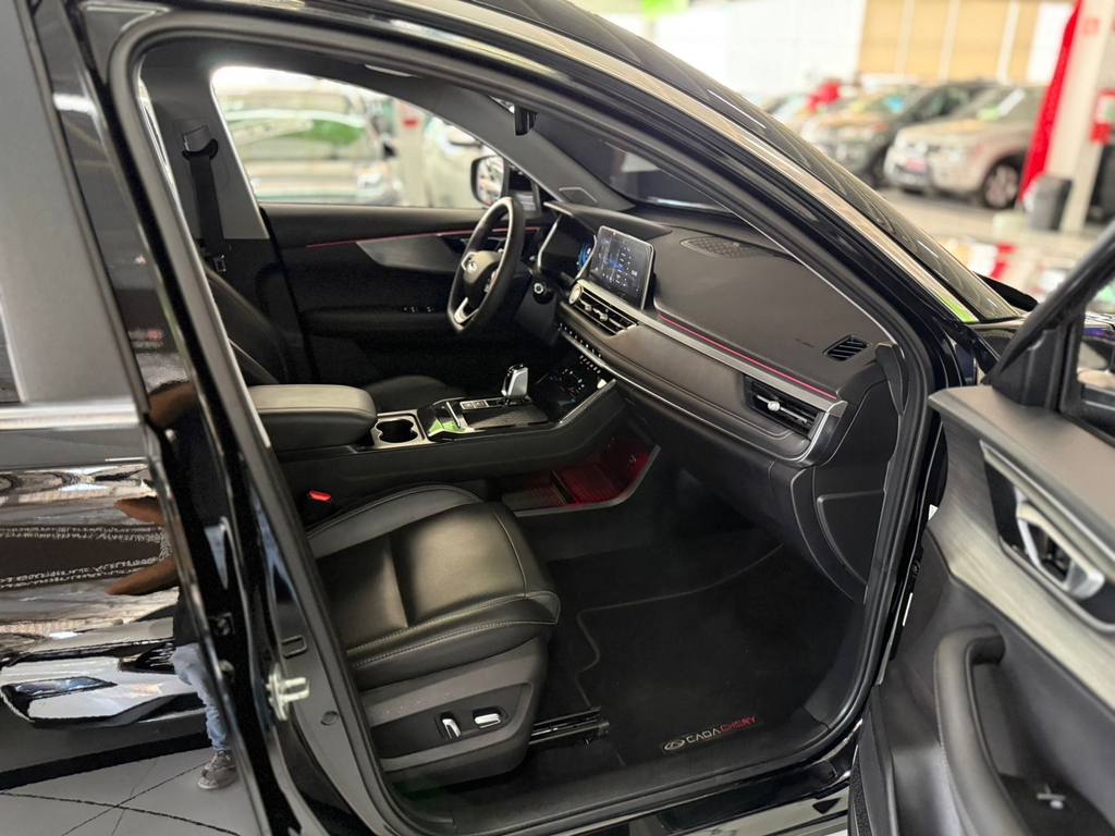 Chery Tiggo 7 Preto