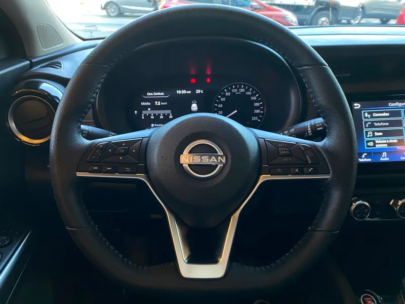 Nissan Kicks Cinza
