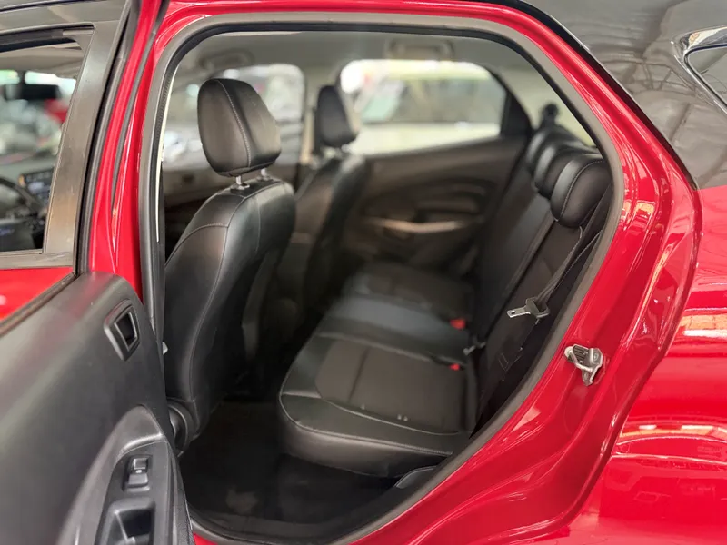 Ford EcoSport Vermelho
