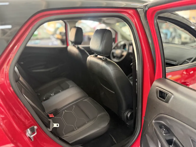 Ford EcoSport Vermelho