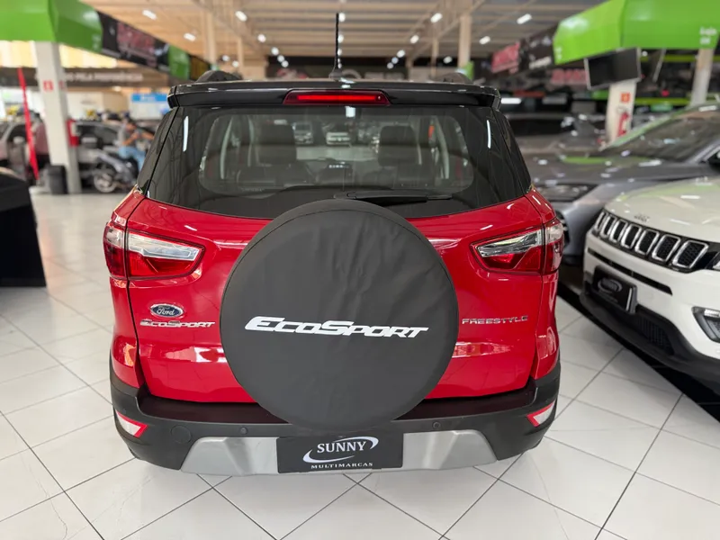 Ford EcoSport Vermelho