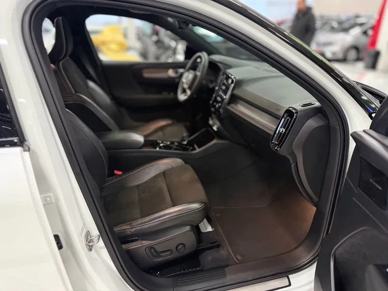 Volvo XC40 Branco