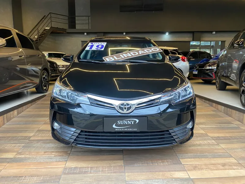 Toyota Corolla Preto