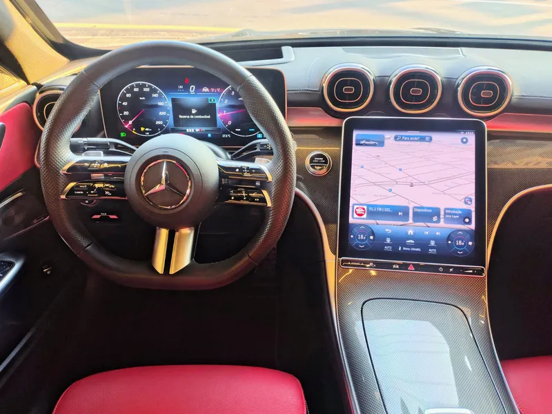 Mercedes Benz C-300 Cinza
