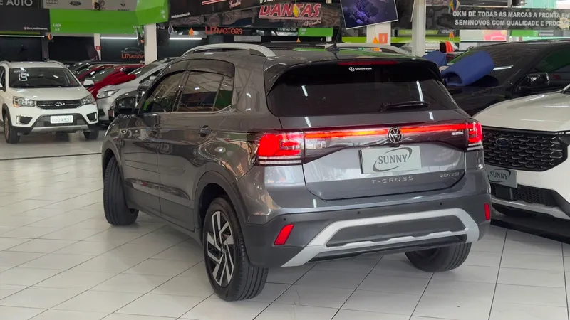 Volkswagen T-Cross Cinza