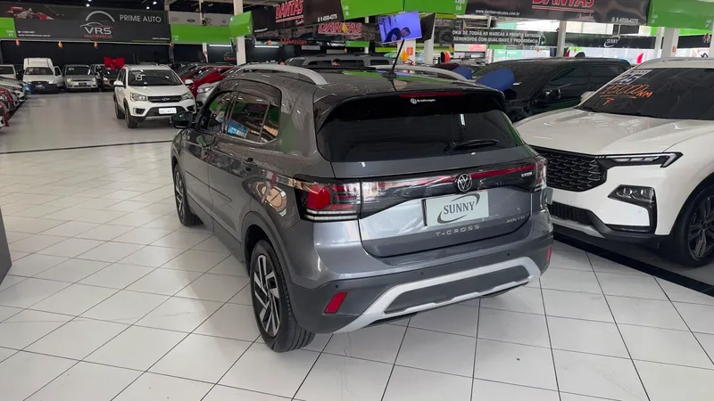 Volkswagen T-Cross Cinza
