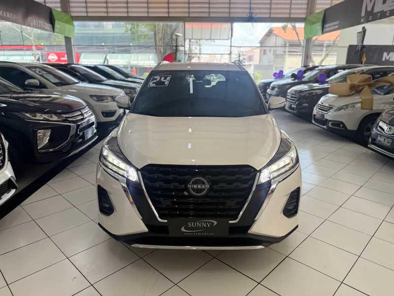Nissan Kicks Branco