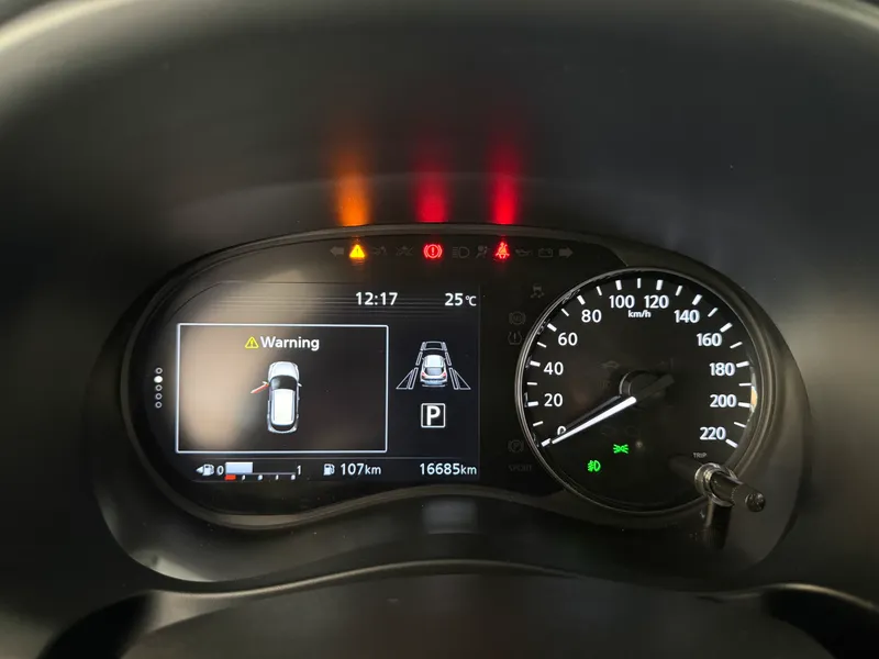 Nissan Kicks Branco