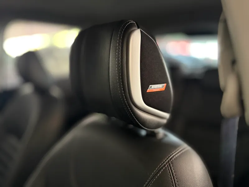 Nissan Kicks Branco