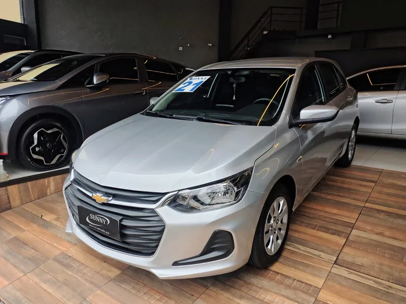 Chevrolet Onix Prata