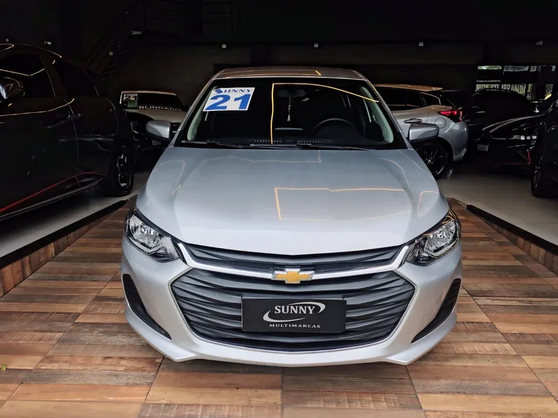 Chevrolet Onix Prata