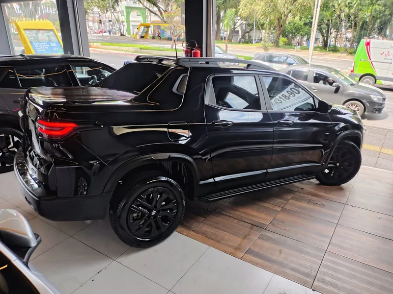 Fiat Toro Preto