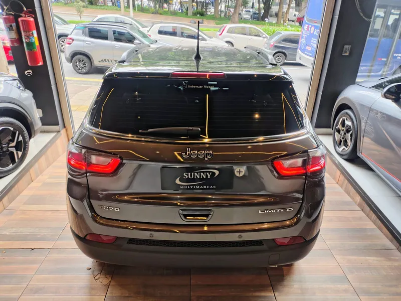 Jeep Compass Cinza