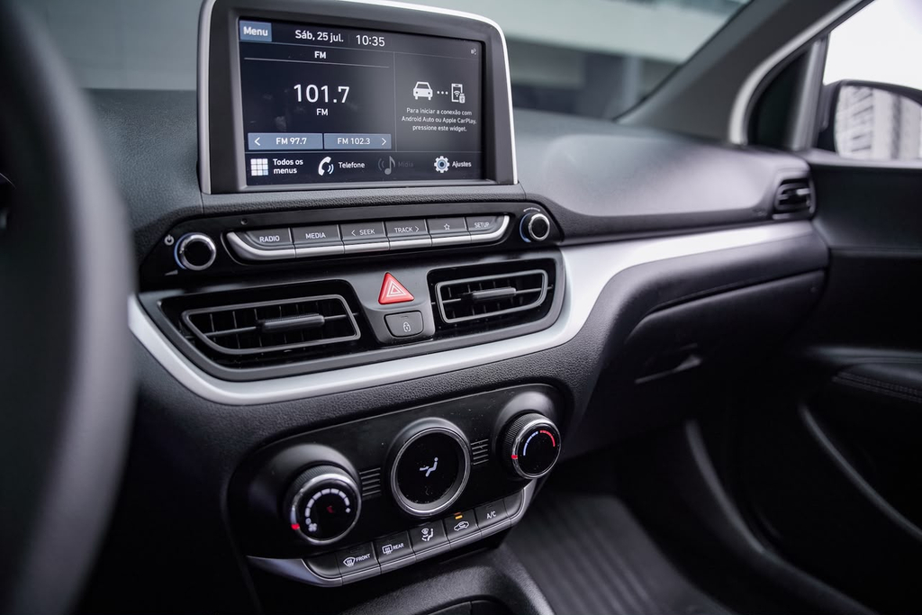 Hyundai HB20 Cinza