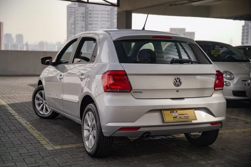 Volkswagen Gol Prata
